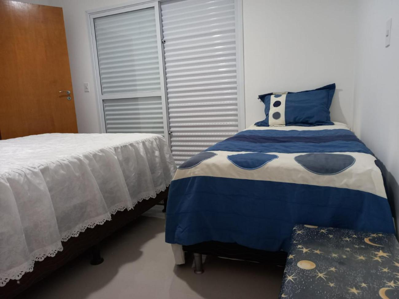 Sobrado 08 Com Duas Suites, Conf Γκουαρούχα Εξωτερικό φωτογραφία