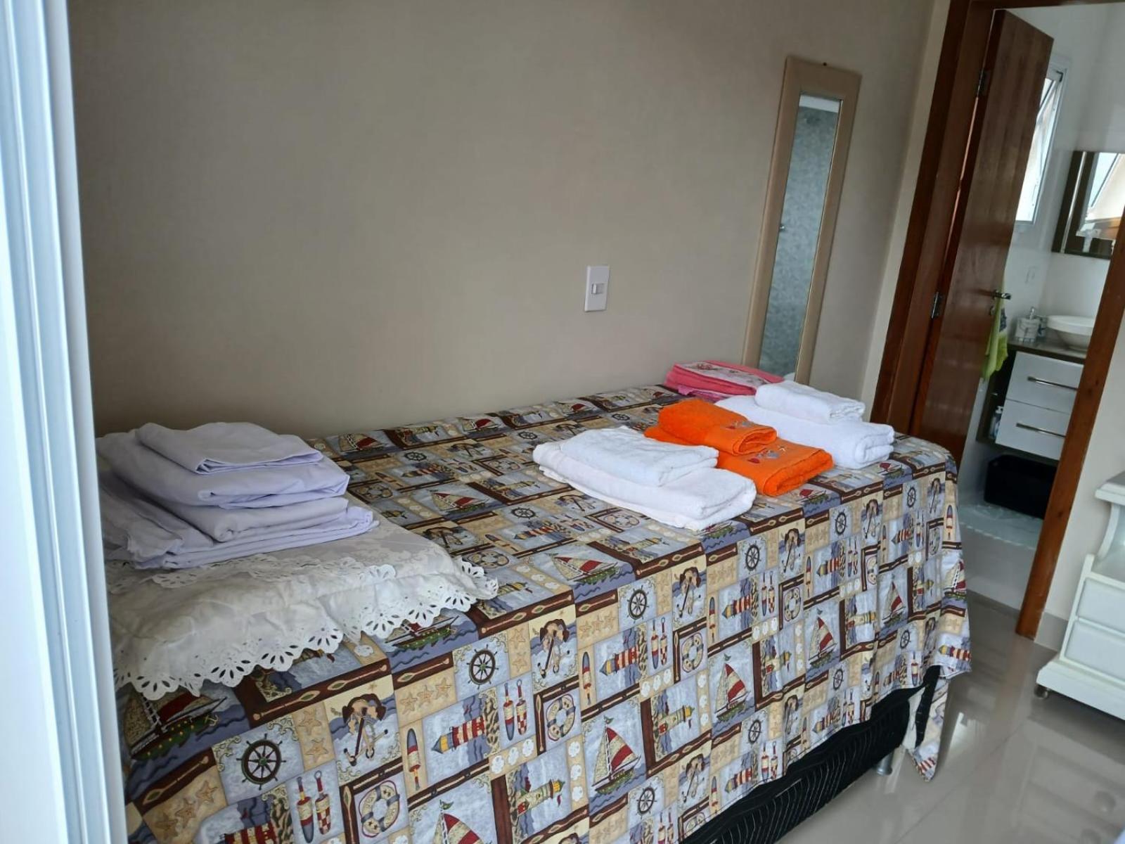 Sobrado 08 Com Duas Suites, Conf Γκουαρούχα Εξωτερικό φωτογραφία