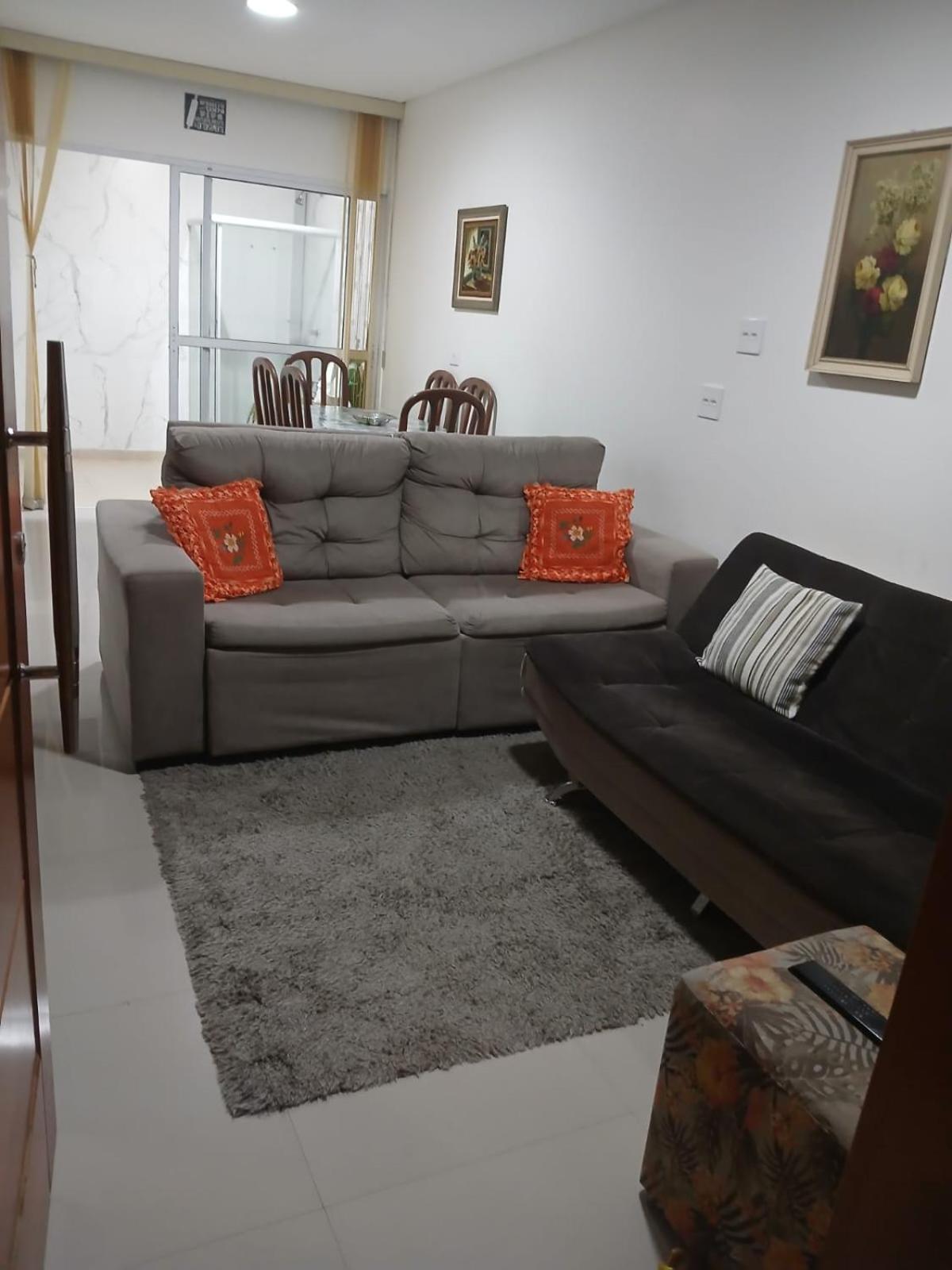 Sobrado 08 Com Duas Suites, Conf Γκουαρούχα Εξωτερικό φωτογραφία