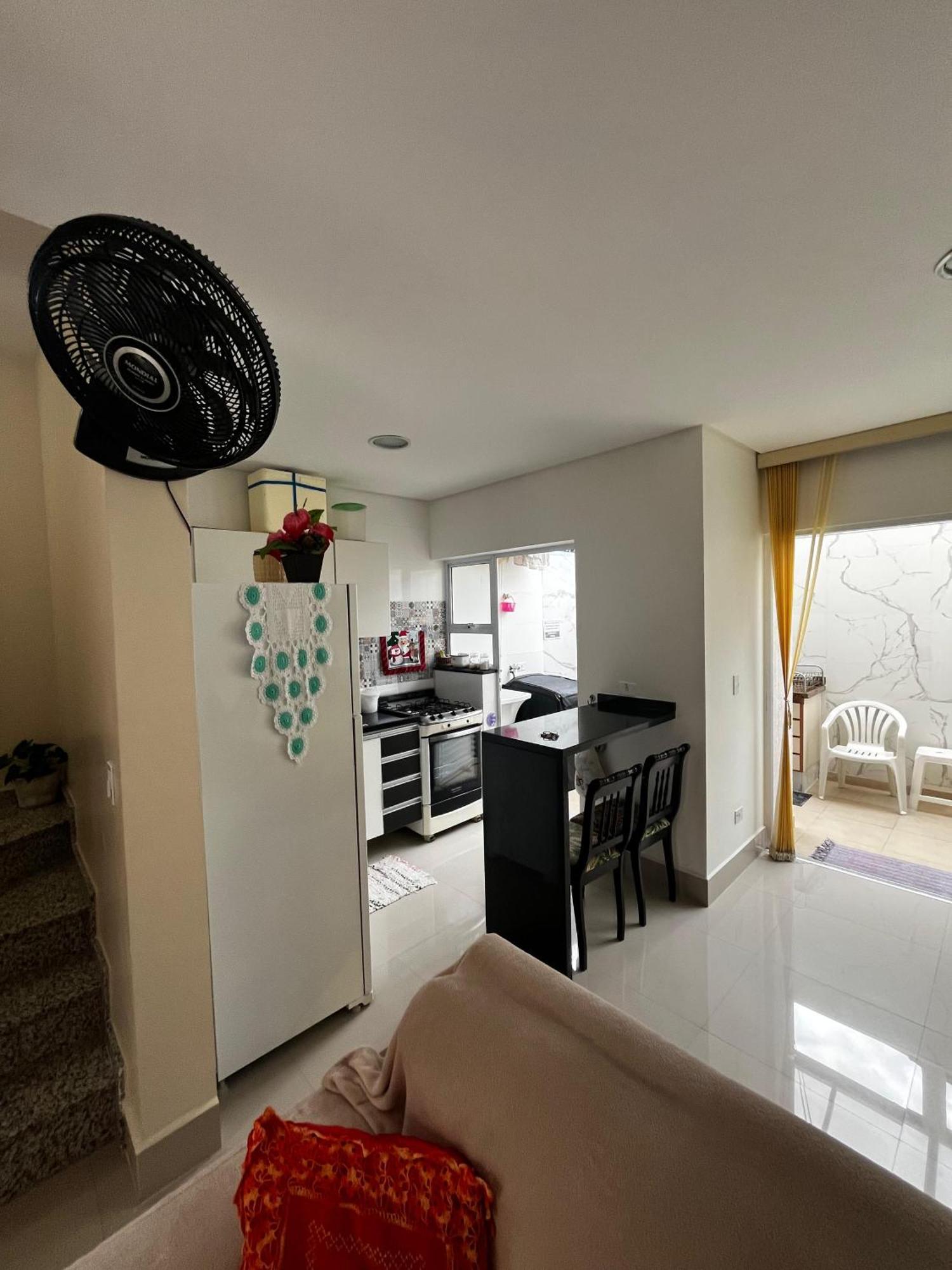 Sobrado 08 Com Duas Suites, Conf Γκουαρούχα Εξωτερικό φωτογραφία
