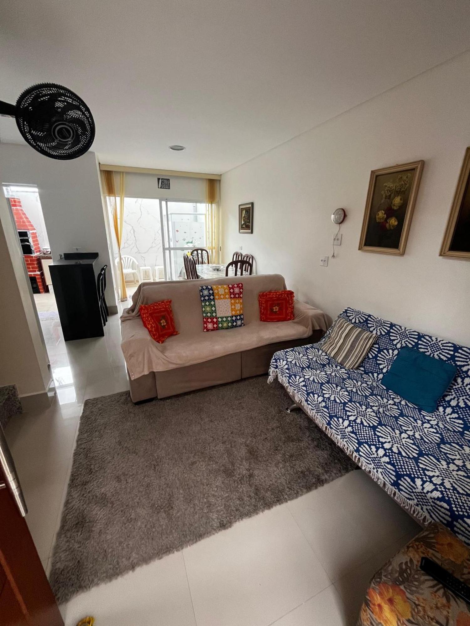 Sobrado 08 Com Duas Suites, Conf Γκουαρούχα Εξωτερικό φωτογραφία