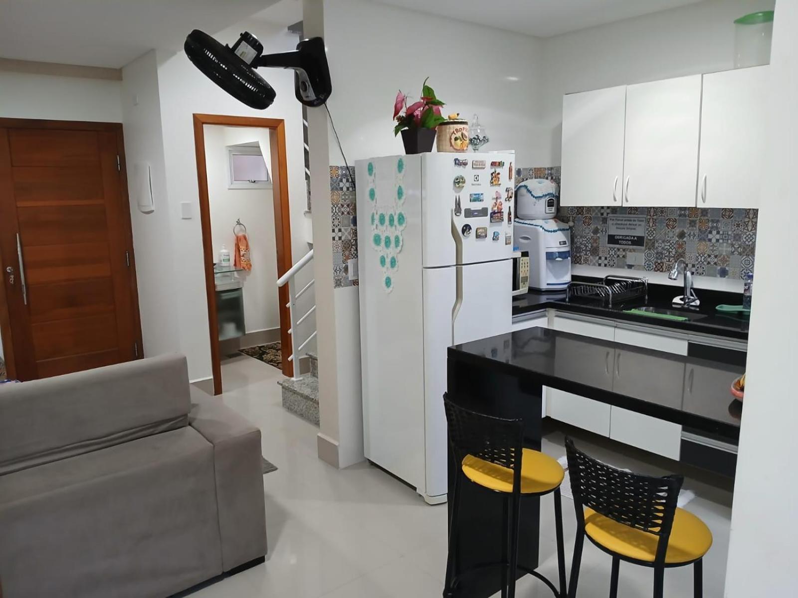 Sobrado 08 Com Duas Suites, Conf Γκουαρούχα Εξωτερικό φωτογραφία