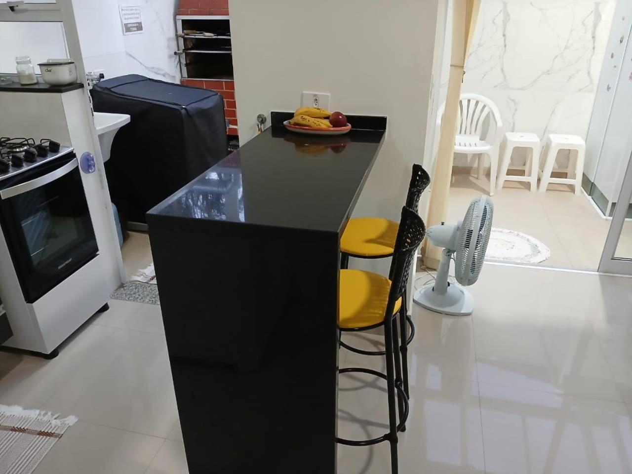 Sobrado 08 Com Duas Suites, Conf Γκουαρούχα Εξωτερικό φωτογραφία